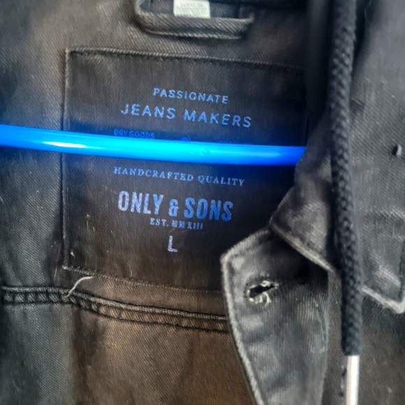 Jack and Jones denim jacket size LARGE - Picture 3 of 6